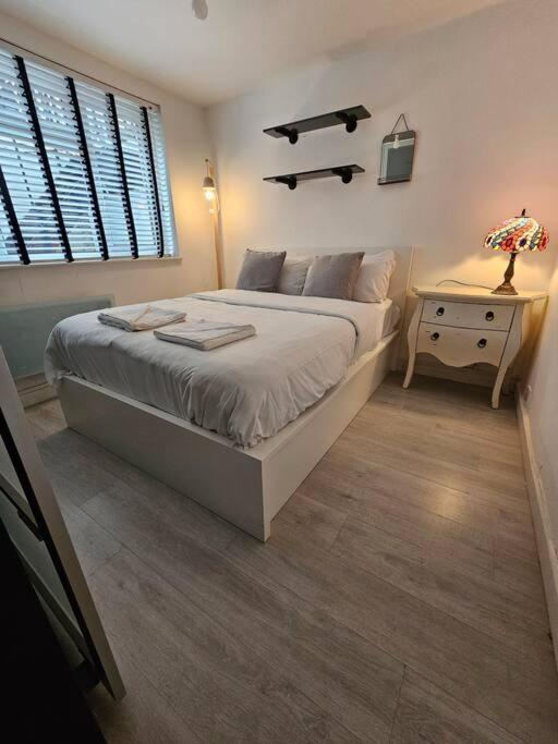 Apartament Peaceful And Elegant Londyn Zewnętrze zdjęcie